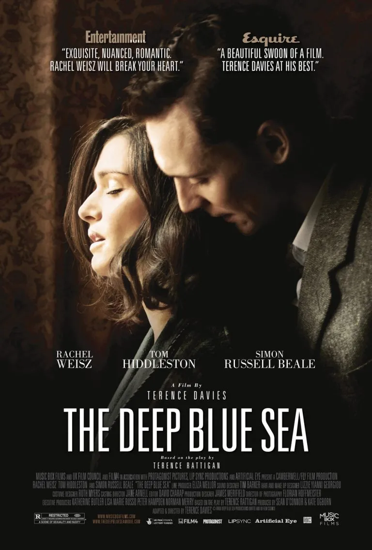 فیلم The Deep Blue Sea 2011