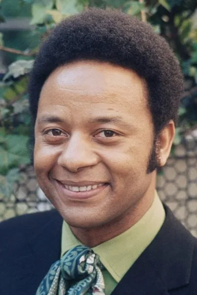 Leon Bibb