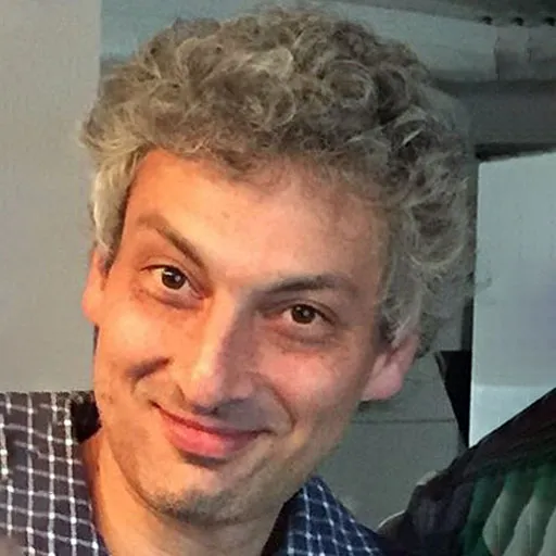 ارژنگ امیرفضلی