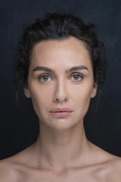 Birce Akalay